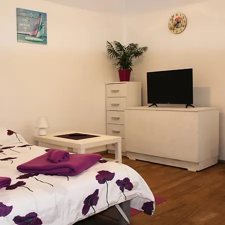 Apartman Renata Biograd Na Moru Exterior photo